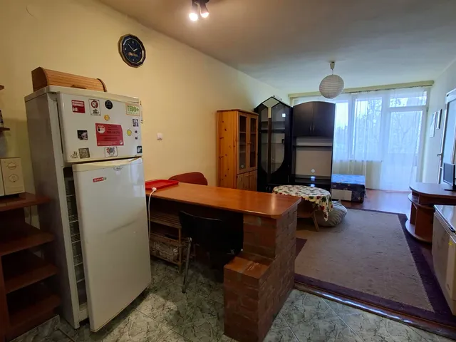 Kiadó lakás Pécs, Mecsekoldal, Haas Mihály tér 54 nm