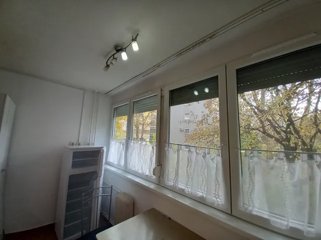 Kiadó lakás Pécs, Kertváros 52 nm