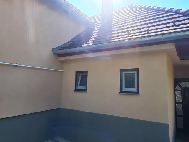 Eladó ház Pécs, Postavölgy 170 nm