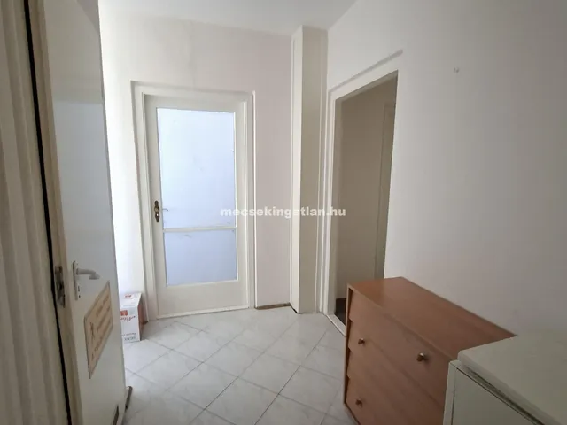 Kiadó lakás Pécs, Egyetemváros, Rókusalja utca 20 nm