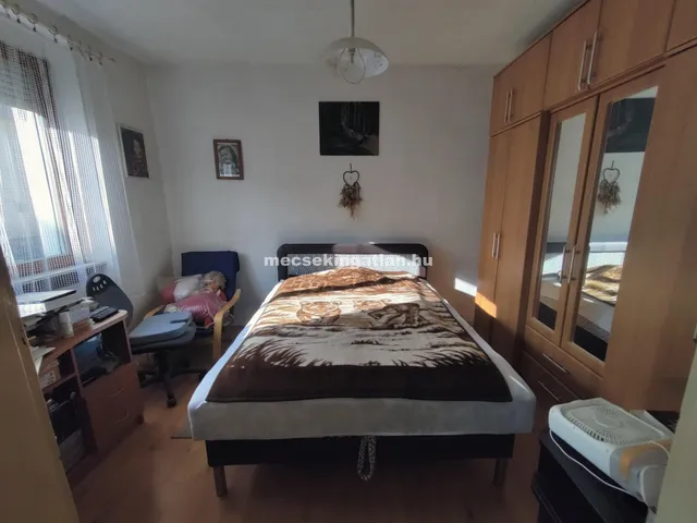 Eladó ház Pécs, Gyárváros, Huba utca 96 nm