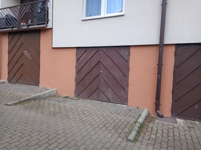 Eladó garázs Pécs, Belváros, Farkas István utca 13 nm