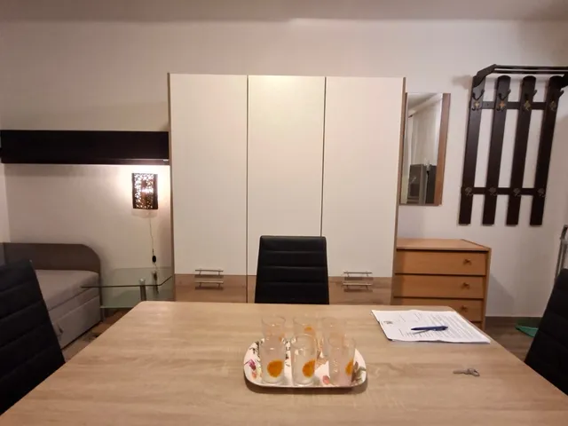 Kiadó lakás Pécs, Gyárváros 28 nm