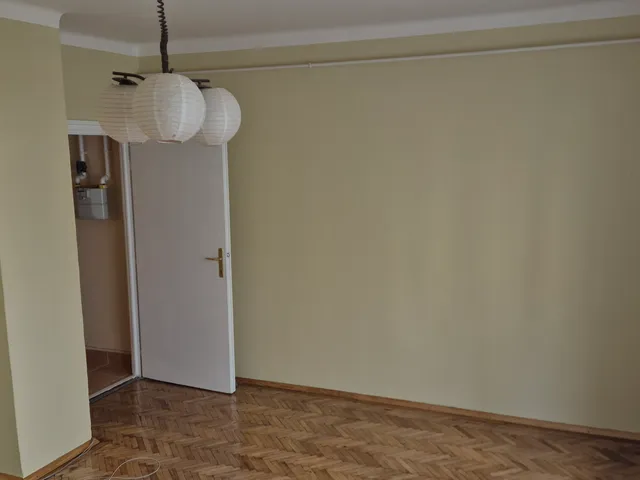 Kiadó lakás Pécs, Meszes, Komlói út 38 nm