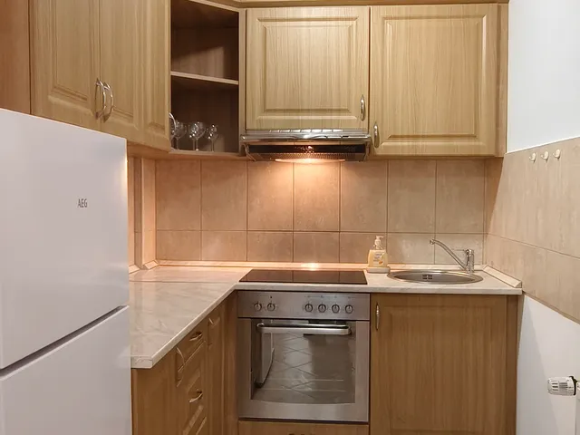 Kiadó lakás Pécs, Megyer 48 nm