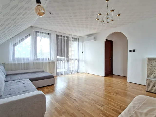 Kiadó ház Pécs, Diós 86 nm