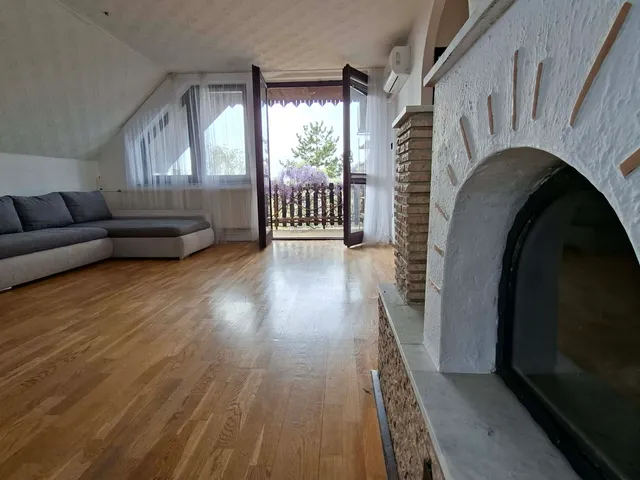 Kiadó ház Pécs, Diós 86 nm