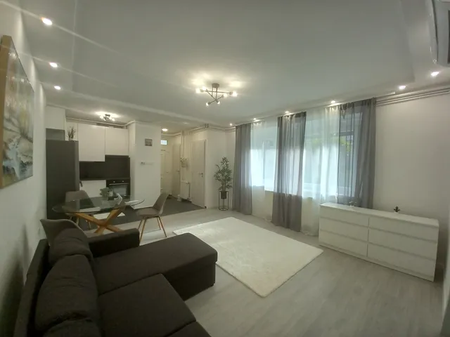 Eladó lakás Pécs, Belváros, János utca 45 nm