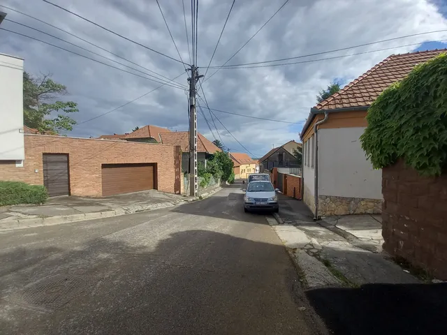 Kiadó lakás Pécs, Havihegy 30 nm