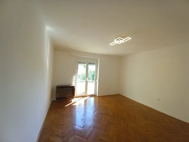 Eladó lakás Pécs, Bánom 37 nm