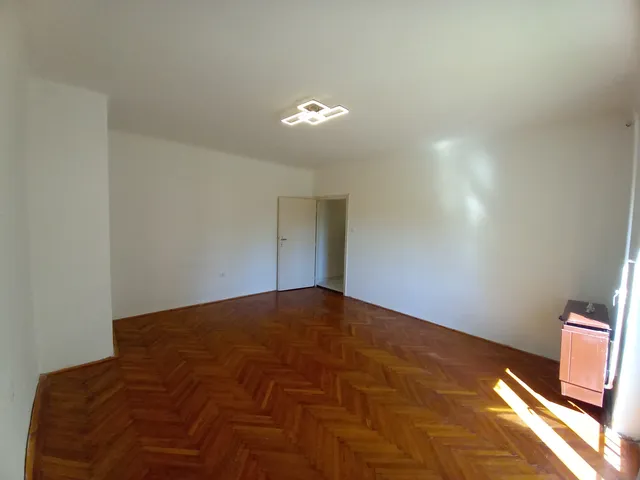 Eladó lakás Pécs, Bánom, Pákolitz István utca 37 nm