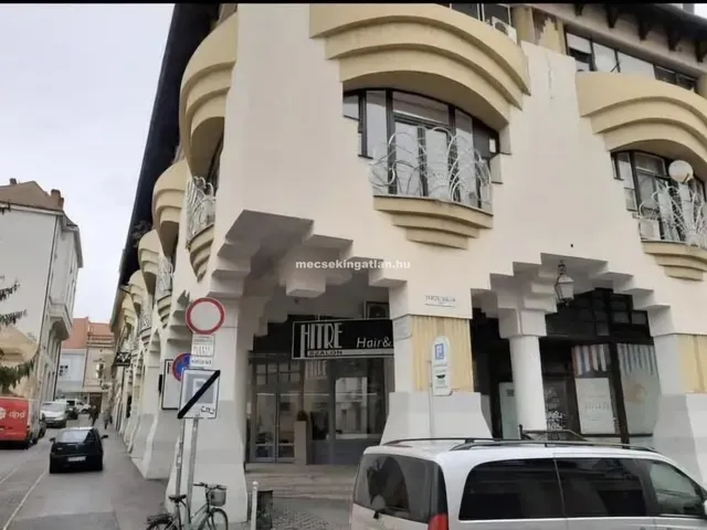 Eladó lakás Pécs 98 nm