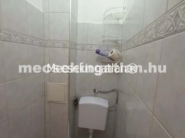 Eladó lakás Pécs 44 nm