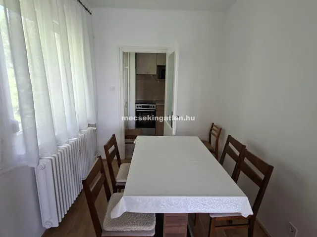 Eladó lakás Pécs 52 nm