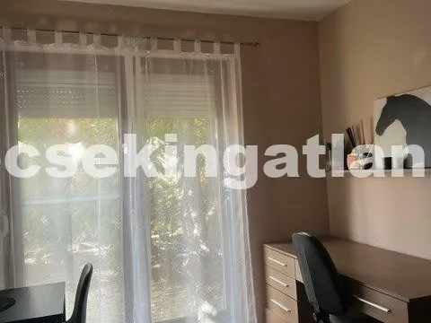 Eladó lakás Pécs 32 nm