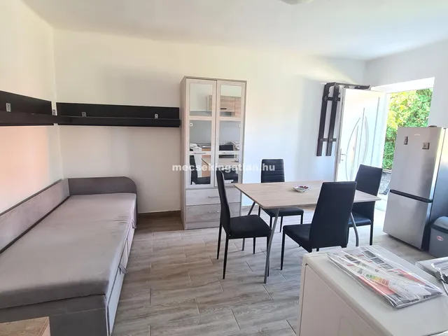 Kiadó lakás Pécs 28 nm
