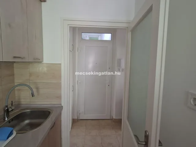 Kiadó lakás Pécs, Egyetemváros, Kodály Zoltán utca 52 nm