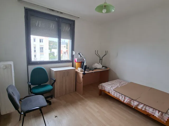 Kiadó lakás Pécs, Egyetemváros, Ifjúság útja 64 nm