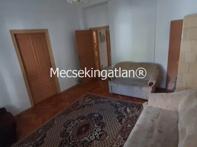 Kiadó lakás Pécs, Belváros, Szabadság utca 44 nm