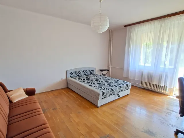 Kiadó lakás Pécs, Egyetemváros 44 nm