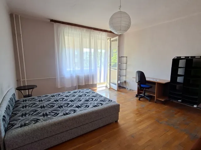 Kiadó lakás Pécs, Egyetemváros, Kodály Zoltán utca 44 nm