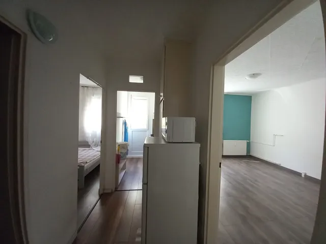 Eladó lakás Pécs, Kertváros 35 nm