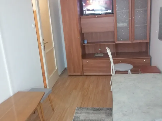 Kiadó lakás Pécs, Belváros, Nagy Lajos király útja 47 nm