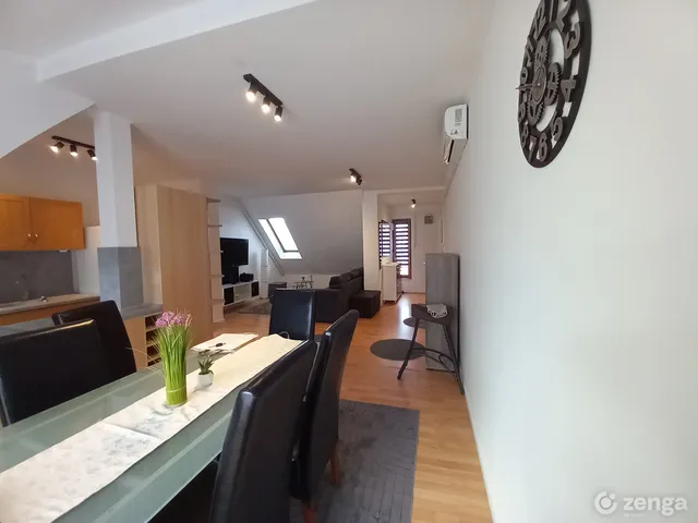 Kiadó lakás Pécs, Belváros, Zsinkó István utca 80 nm