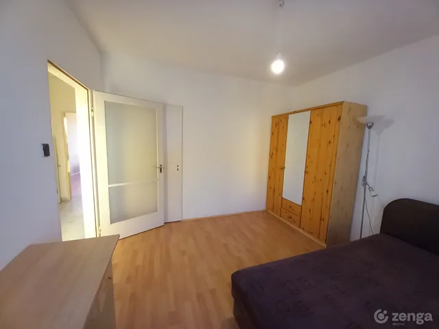 Kiadó lakás Pécs, Egyetemváros, Ifjúság utca 9 nm
