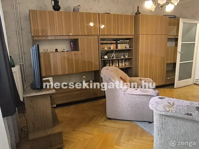 Kiadó lakás Pécs, Rókusdomb 52 nm