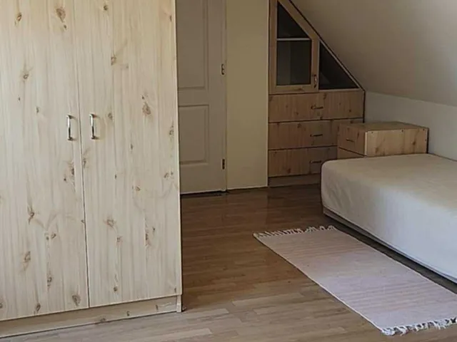Kiadó lakás Pécs, Egyetemváros 18 nm