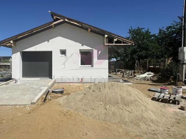 Eladó ház Debrecen, Júliatelep 89 nm