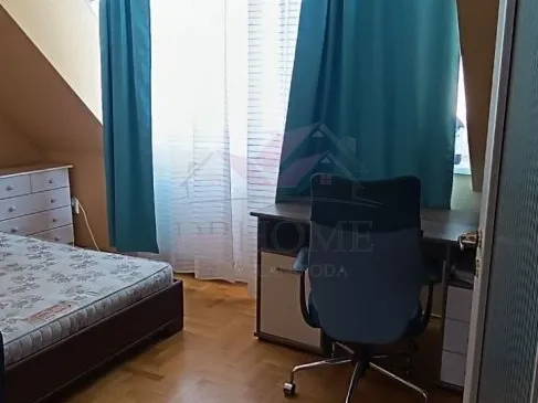 Kiadó lakás Debrecen, Belváros 109 nm