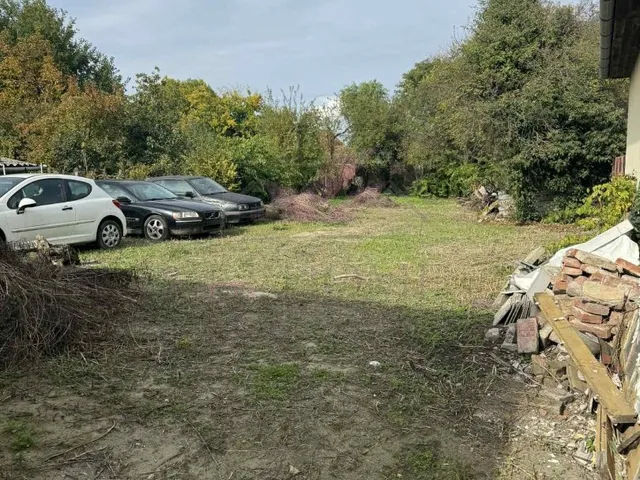 Eladó telek Debrecen, Biharikert 600 nm