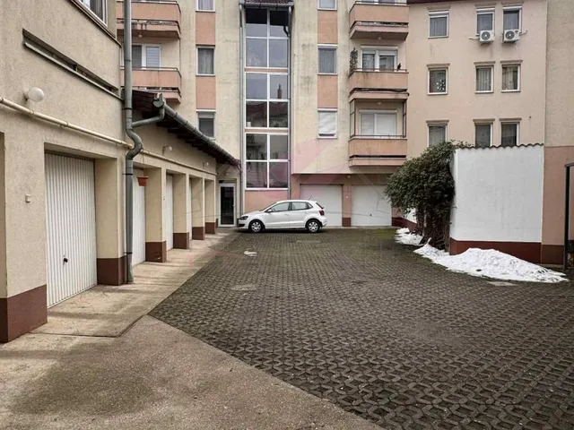 Eladó lakás Debrecen, Belváros 64 nm