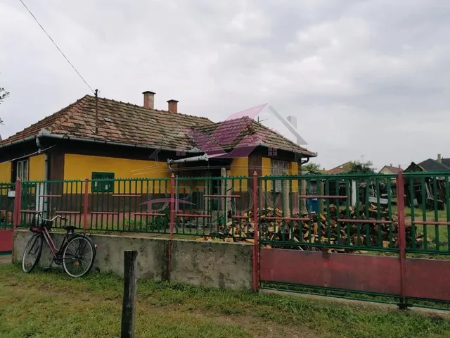 Eladó ház Hajdúsámson 62 nm
