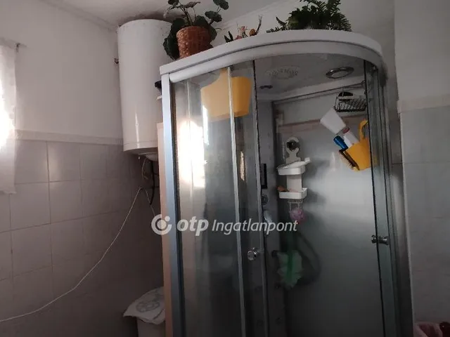 Eladó ház Alattyán 65 nm