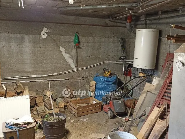Eladó ház Jászfényszaru 140 nm