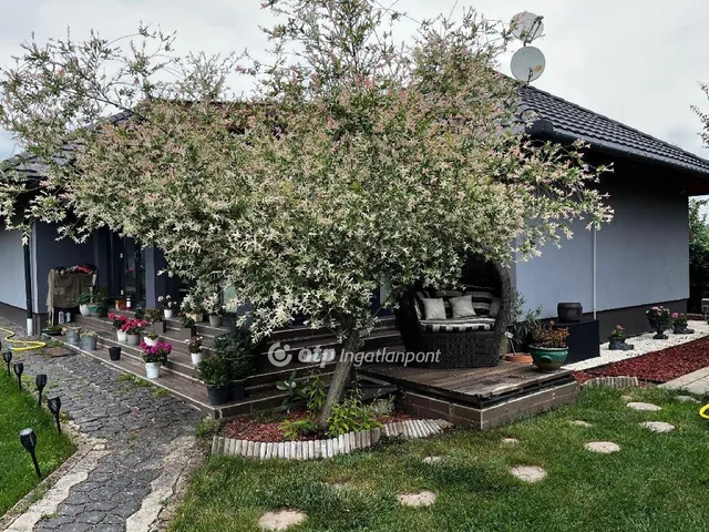 Eladó ház Kisköre 164 nm
