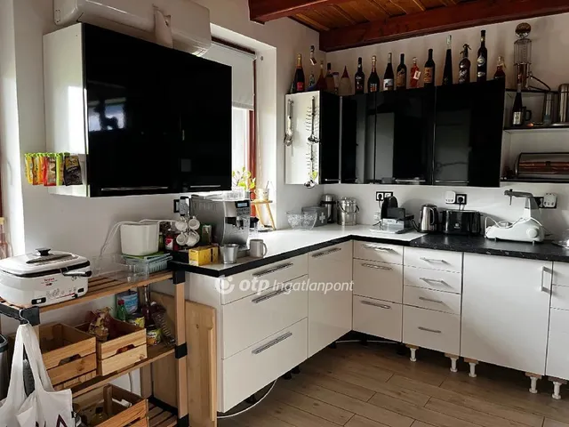 Eladó ház Kisköre 164 nm
