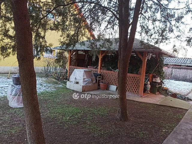 Eladó ház Jászfényszaru 139 nm