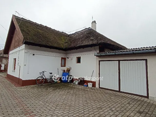 Eladó ház Jászfényszaru 167 nm