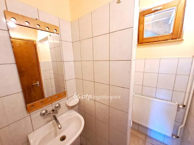 Eladó ház Szolnok 200 nm