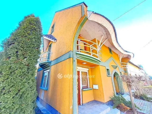 Eladó ház Szolnok 200 nm