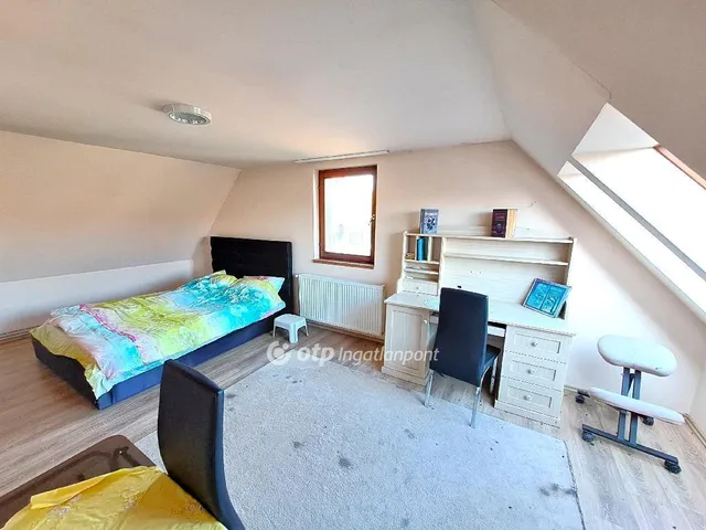 Eladó ház Szolnok 200 nm