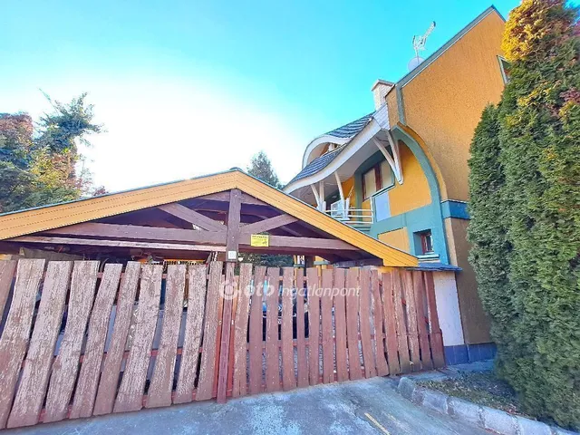 Eladó ház Szolnok 200 nm