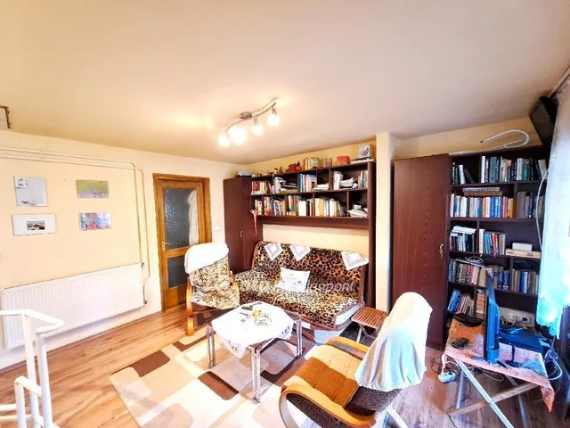 Eladó ház Szolnok 200 nm