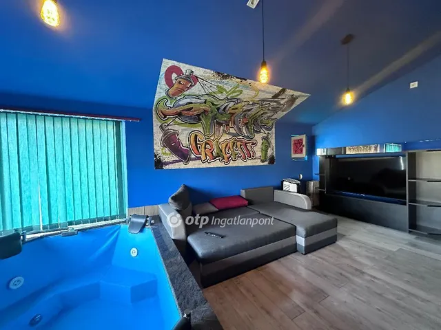 Eladó ház Szentlőrinckáta 252 nm