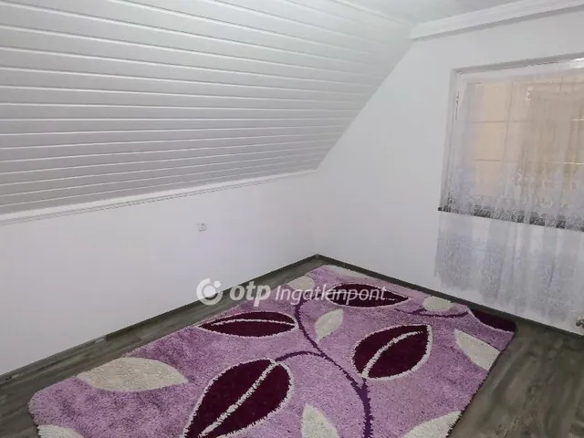 Eladó ház Jászfényszaru 139 nm