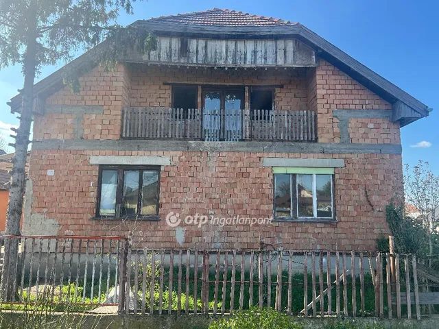 Eladó ház Nagykáta 160 nm